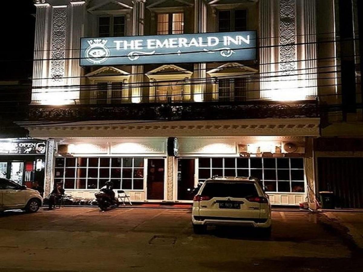 Guest house The Emerald *