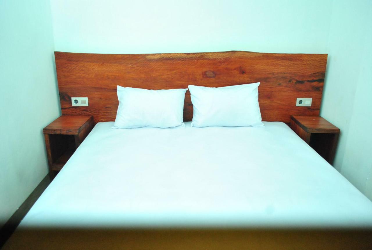 Guest house The Emerald Palembang