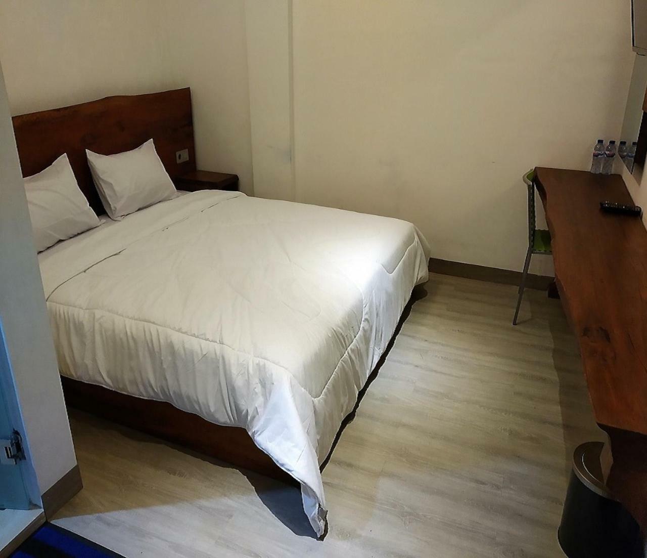 Guest house The Emerald