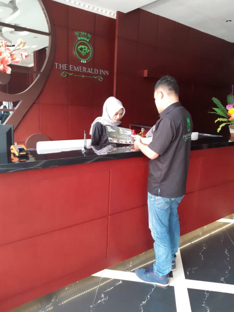Guest house The Emerald Palembang
